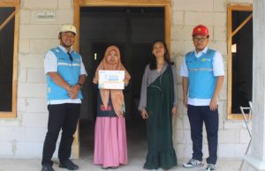 Kinerja PLN Nyalakan Harapan di Karanglo Kidul, Keluarga Mistono Akhirnya Nikmati Listrik Sendiri Melalui Sambungan Gratis