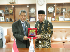 JNE Hadir di UNIDA Gontor Perkuat Layanan Logistik dan Dukung Aktivitas Akademik serta Kewirausahaan Kampus