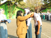 Cetak Lulusan Siap Kerja, SMKN 1 Mlarak Campus of The Champion Tanamkan Budaya Industri Sejak MPLS