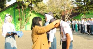 Cetak Lulusan Siap Kerja, SMKN 1 Mlarak Campus of The Champion Tanamkan Budaya Industri Sejak MPLS