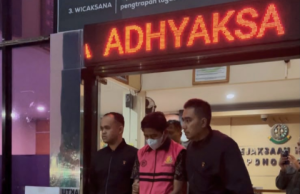 Malam Jum’at Keramat, Mantan Ketua DPRD Ponorogo Sunarto Resmi Ditahan Kejaksaan