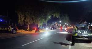 Ngeri, Nenek & Cucu Balita yang Digendongnya Meninggal Seketika Tertabrak Truk di Sampung Ponorogo