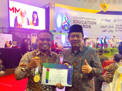 Sugeng Riadi Kepala SMA Muhipo Sabet Gold Medal, Rekronstruksi Kurikulum Sukses Dongkrak Prestasi & Jumlah Siswa