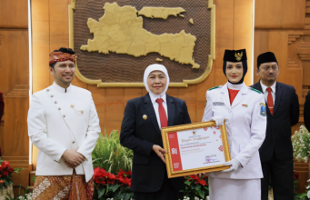 Luar Biasa: Chalistha Siswi SMAN 1 Babadan Terpilih Jadi Paskibraka Provinsi Jatim, Sukses Kibarkan Merah Putih HUT Ke-81 RI di Gedung Negara Grahadi