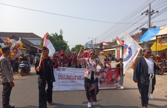 Jaga Soliditas, Ratusan Anggota PPDI Korcam Bungkal Ponorogo Kompak Ikuti Karnaval HUT ke-81 RI