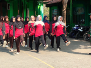 Cetak Generasi Unggul & Disiplin, SMKN 1 Mlarak Gandeng Babinsa Kodim Ponorogo
