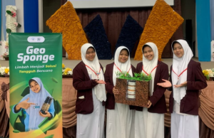 Sholeh, Kreatif, Mendunia: Santri Darul Falah Ponorogo Sabet Medali Emas Olimpiade Internasional di Malaysia