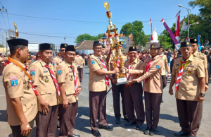 Luar Biasa, SMAN 2 Ponorogo Borong Piala & Raih Juara Umum di Puncak HUT Ke-65 Gerakan Pramuka