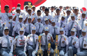 Berkat Disiplin, Smazapo Borong Tiga Piala Lomba Gerak Jalan Tingkat Kabupaten 2026
