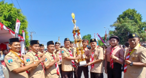 Borong Piala, SMPN 2 Ponorogo Juara Umum Penggalang di Apel Besar HUT Ke-65 Gerakan Pramuka