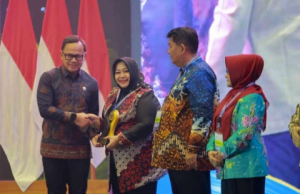 Ponorogo Raih Penghargaan Pertama Nasional, Bunda Lisdyarita Apresiasi Inovasi Sekolah Rakyat Bekali Beternak & Ketahanan Pangan