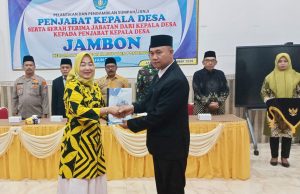 Resmi Dilantik, Didik Tri Widodo Jabat Pj Kades Jambon Gantikan Munarsih yang Bawa Desa Jadi Mandiri