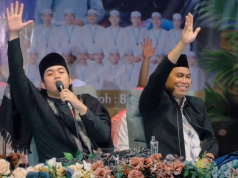 Luar Biasa, Ribuan Jamaah Larut dalam SMKN 1 Bersholawat Bersama Gus Ulil, Kacabdindik Bangga 16 Tahun Pengabdian Skazama Jadi Sekolah Pilihan