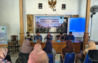 BMM Dorong Pelaku UMKM Kecamatan Balong Ponorogo Tingkatkan Kapasitas Pengelolaan Keuangan Melalui Program PEU