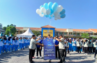 Jalan Sehat HUT Ke-37 SMAN 3 Ponorogo Usung Semangat “Saiyeg Saeka Kapti”