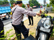 Tabrakan Avanza vs Scoopy di Barat Gua Hira Karanglo Lor Ponorogo, Pelajar 14 Tahun Luka Robek di Alis