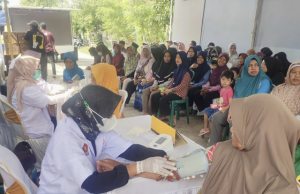 Peringati HUT Presiden Prabowo, DPC Gerindra Madiun Gelar Pemeriksaan Kesehatan Gratis di Desa Nglanduk